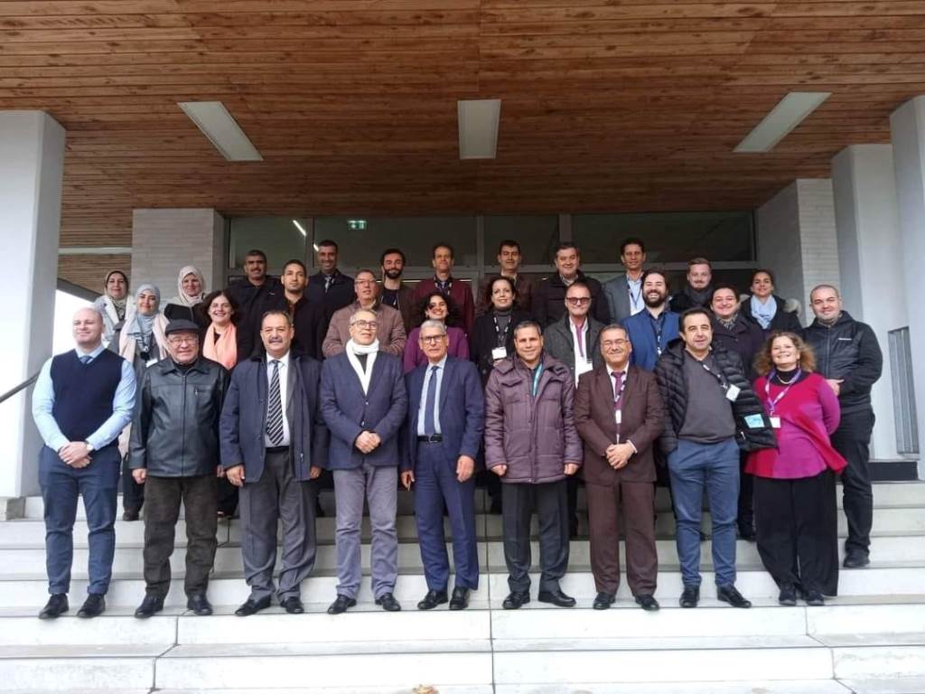 316255430 505507878277787 8493438419997993601 N