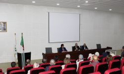 اجتماع تنسيقي بجامعة الجزائر 2 أبو القاسم سعد الله‎