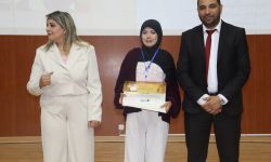 إحياء يوم العلم واختتام المهرجان الوطني الجامعي للرسوم المتحركة بجامعة الجزائر 2 في أجواء احتفالية مميزة